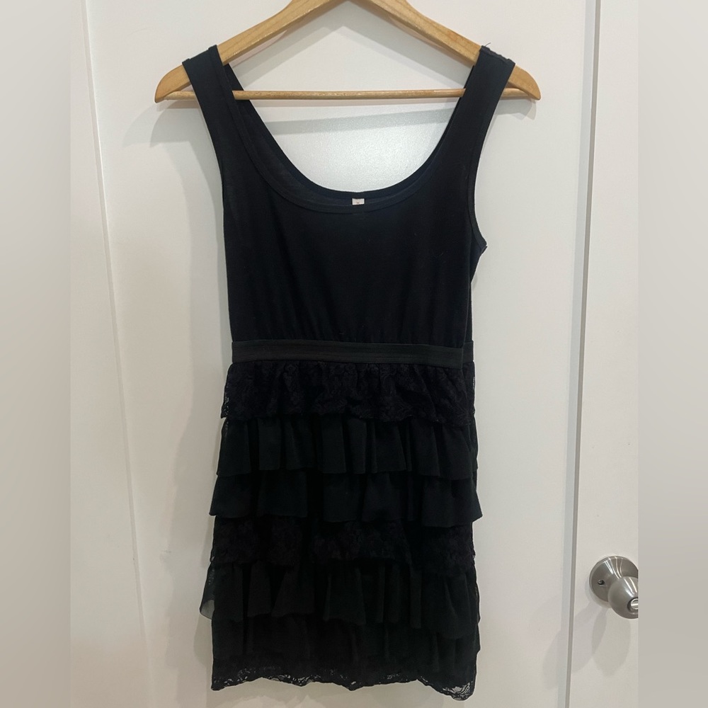 Xhilaration ruffles and lace dress. Size medium